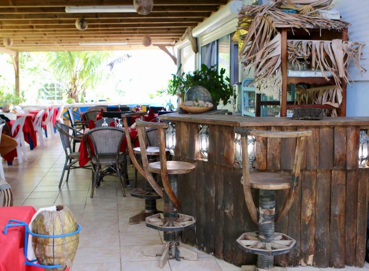 Bed & Breakfast 6 Suites Piscine Et Plage Pointe Faula Le Vauclin Exterior foto