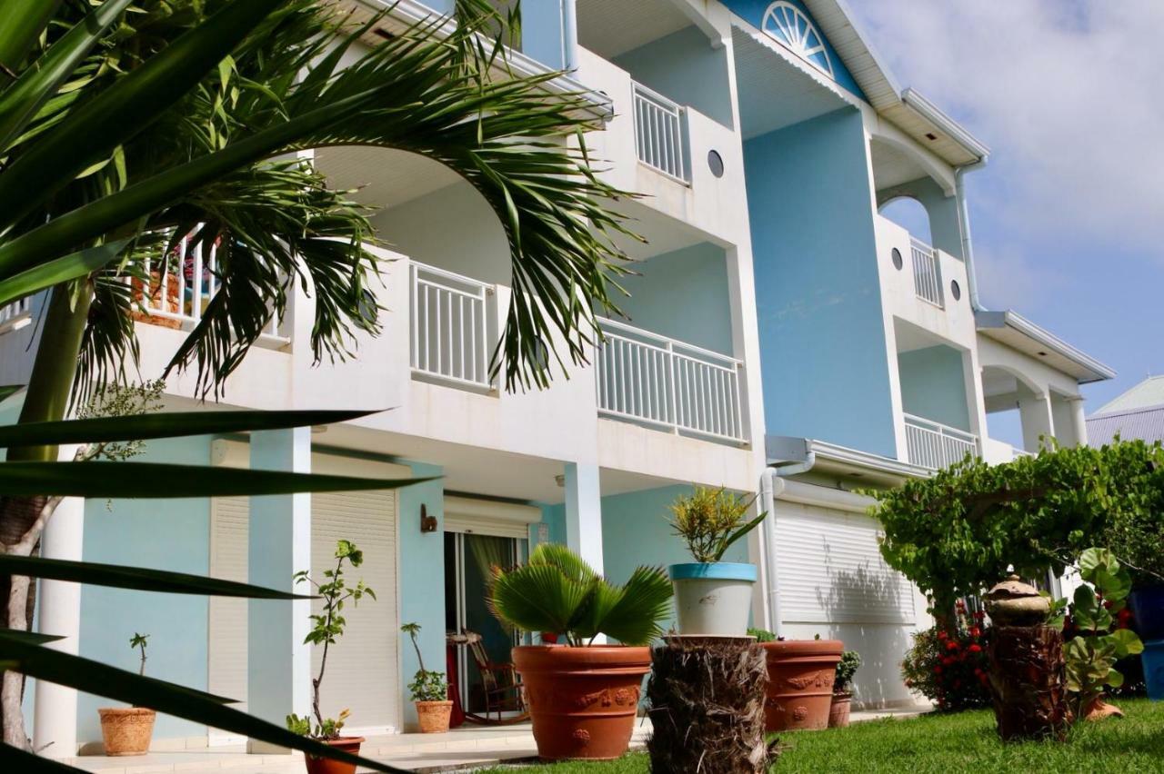 Bed & Breakfast 6 Suites Piscine Et Plage Pointe Faula Le Vauclin Exterior foto